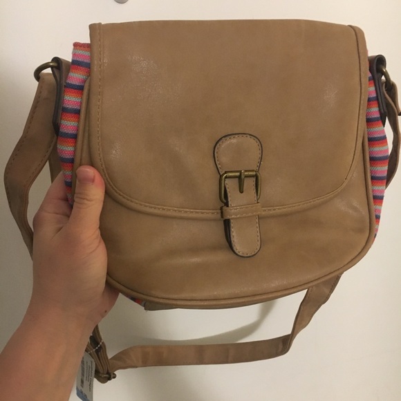 American Eagle Outfitters Handbags - American Eagle crossbody vinyl tan purse